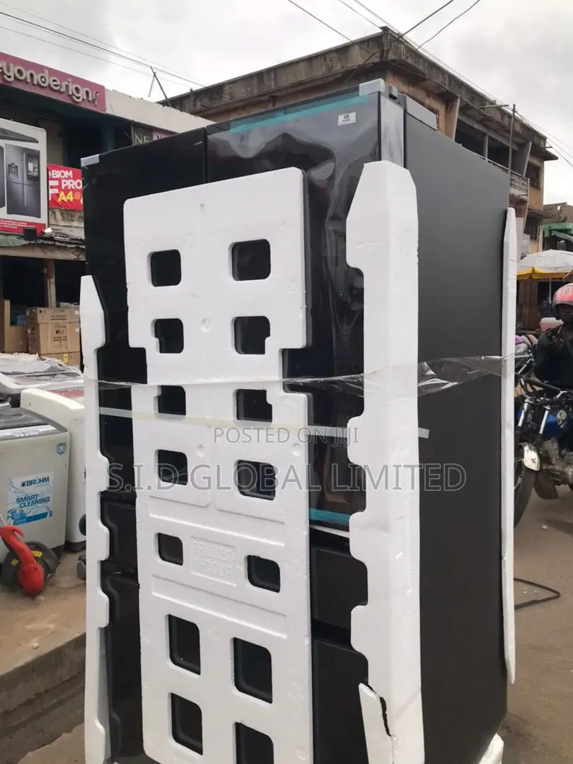 Twin Cooling Plus Samsung Bespoke Refrigerator