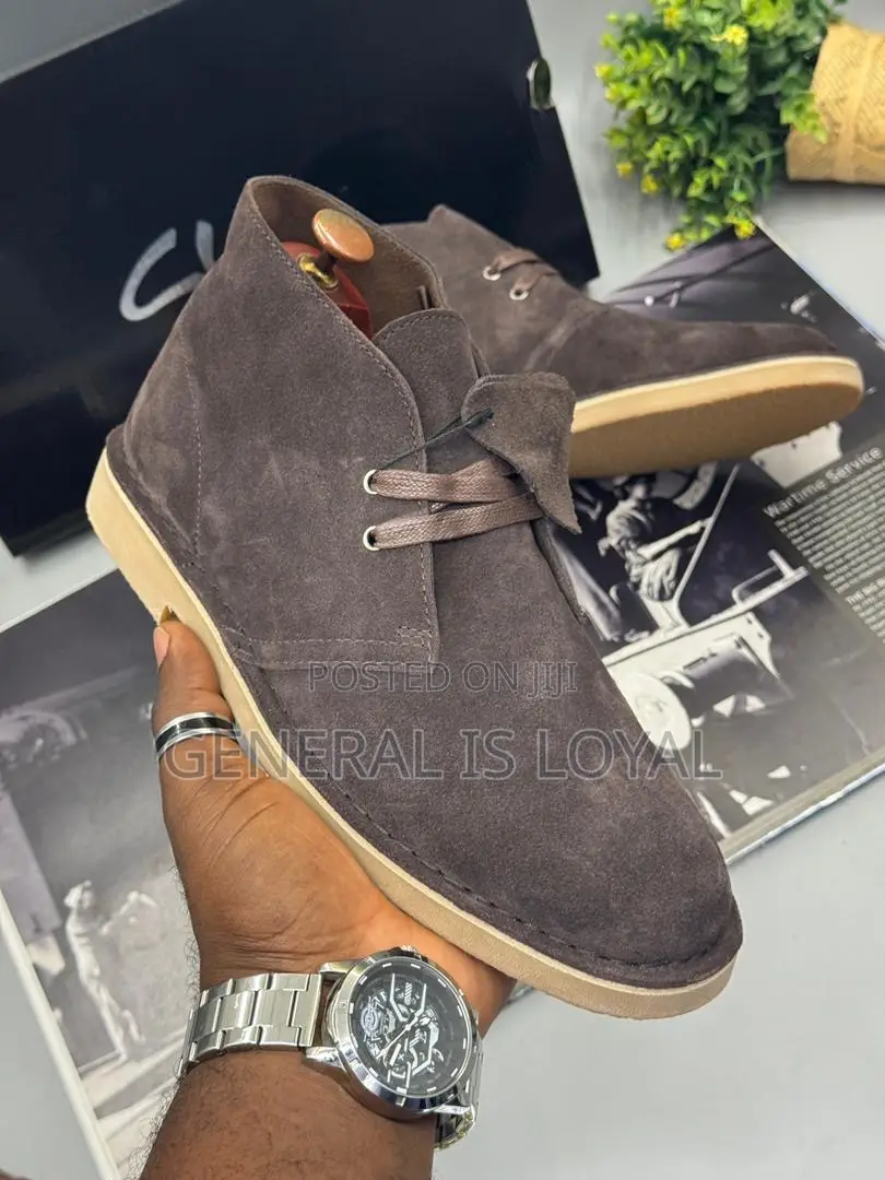 Original Clarks Boot /Black, Grey