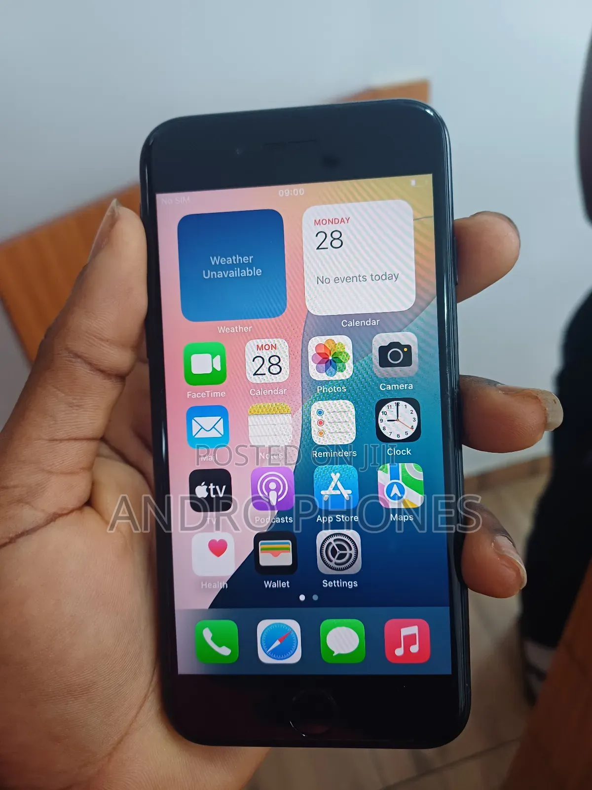 Apple iPhone SE (2020) 64 GB Black