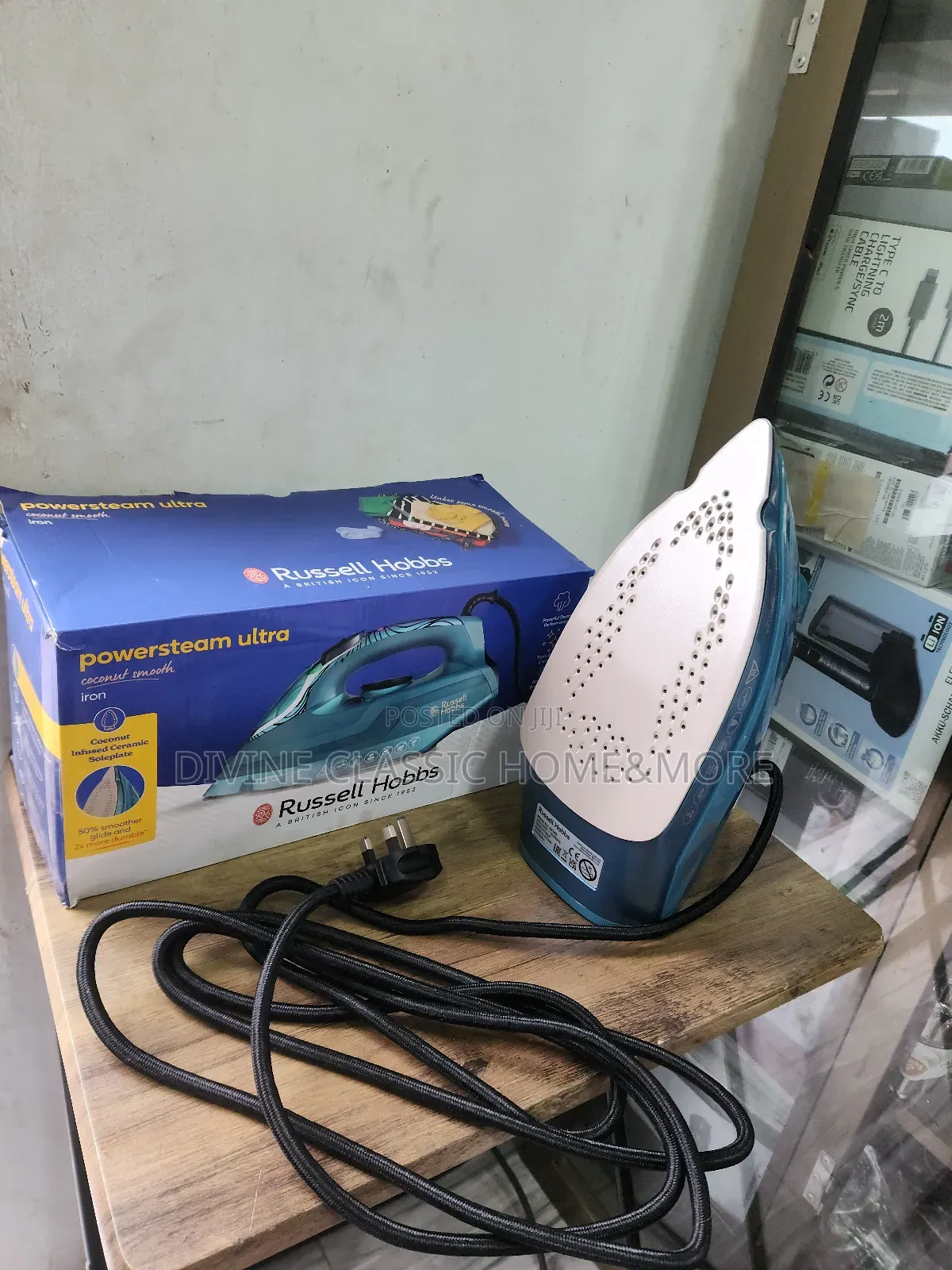 Russell Hobbs Steam Iron. Auto Cutoff 3100w