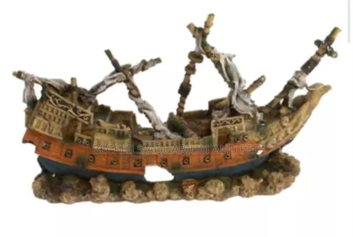Ship Aquarium Decor
