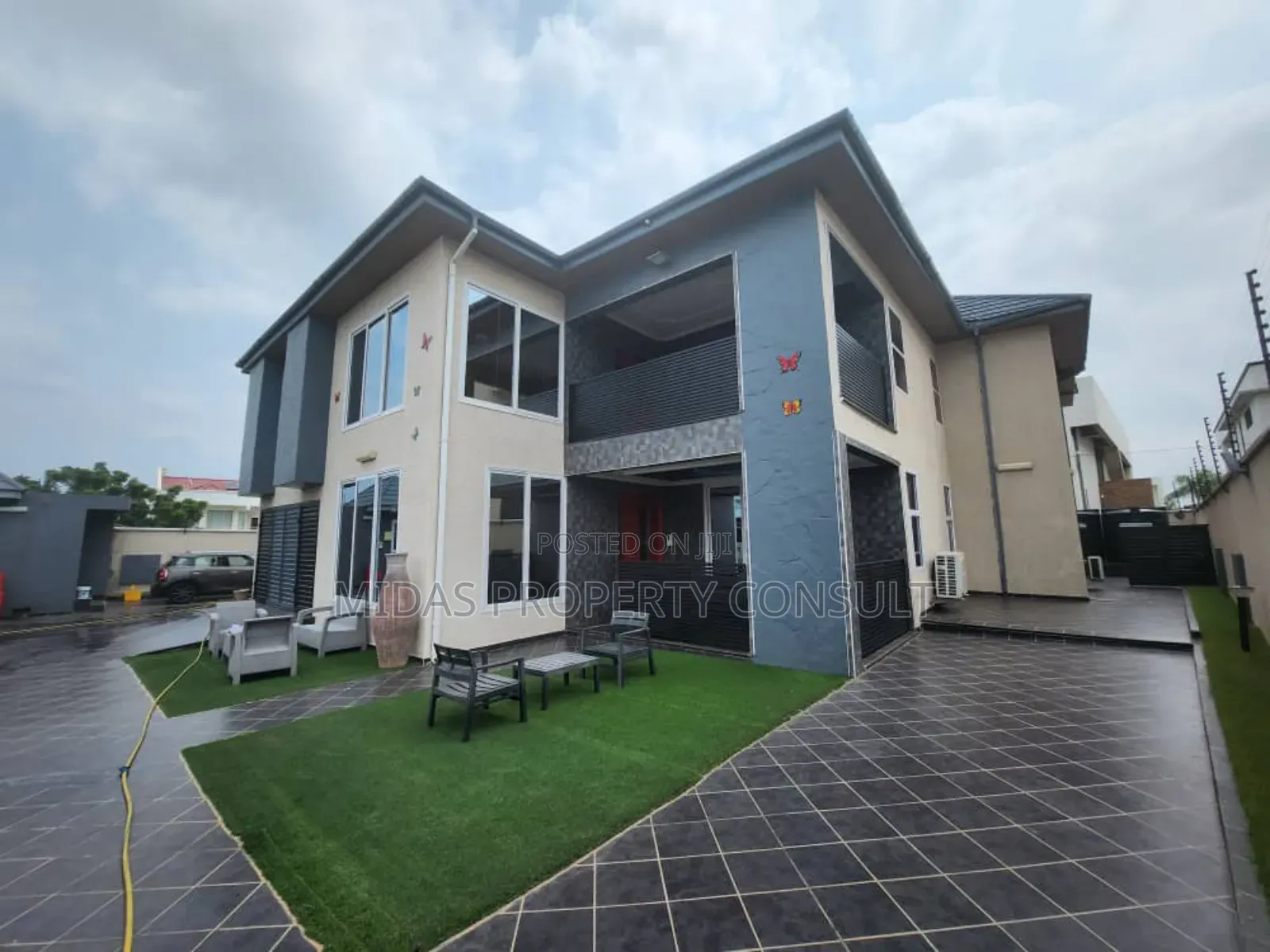 4bdrm House in Airport Hills for sale