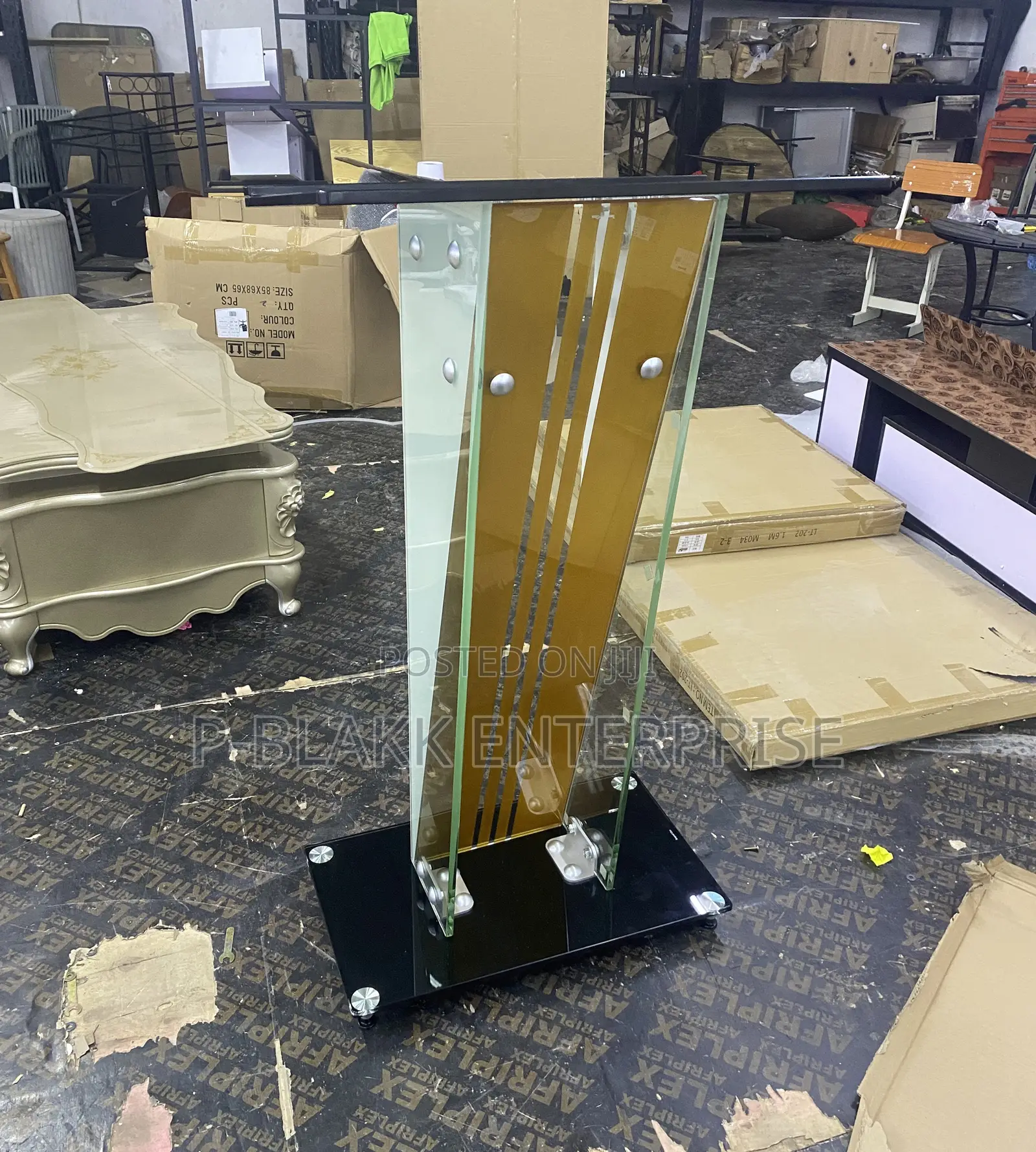 Simple and Beautiful Glass Pulpit