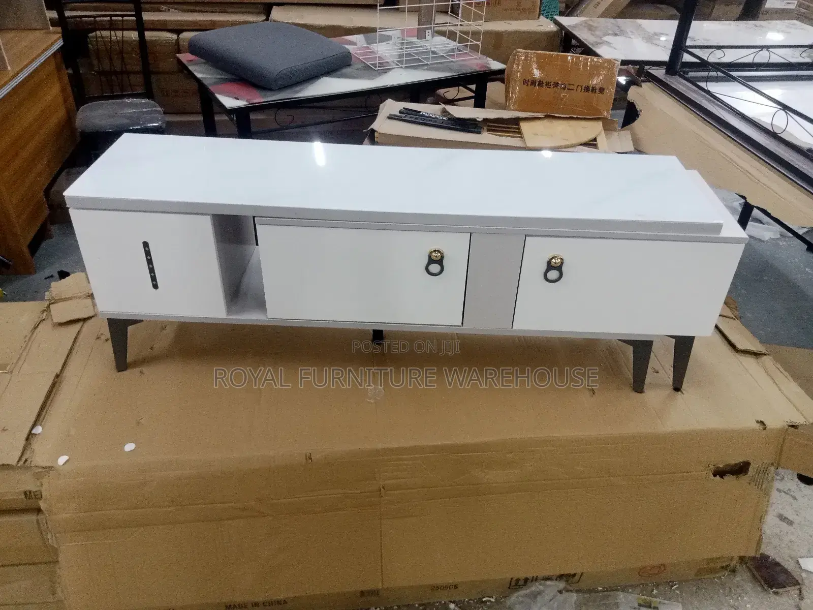 Foreign Type Extendable Tv Stand for Living Room