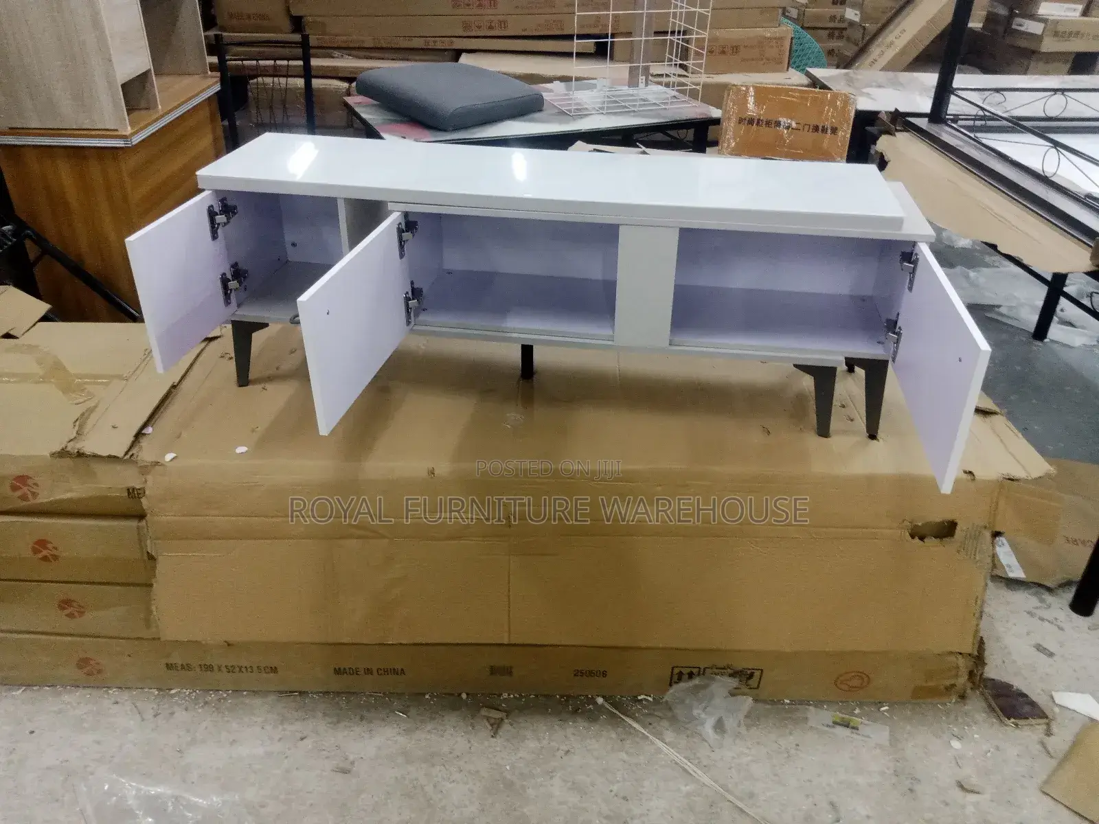 Foreign Type Extendable Tv Stand for Living Room