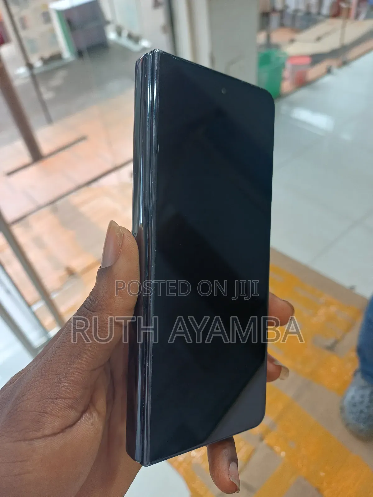 New Samsung Galaxy Z Fold4 256 GB Black