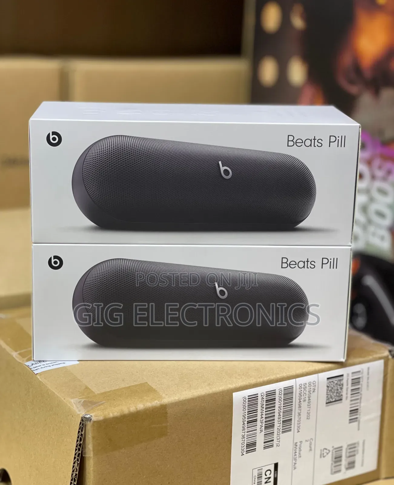 Beats Pill Wireless Bluetooth Speaker (Matte Black)