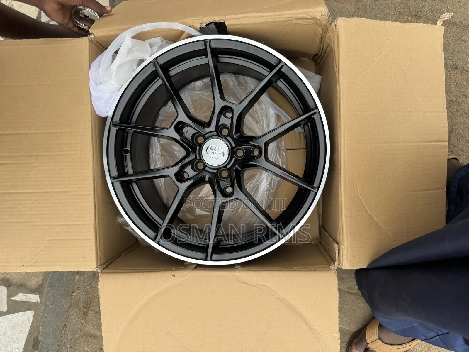 Toyota Corolla Rim 17 Black Color