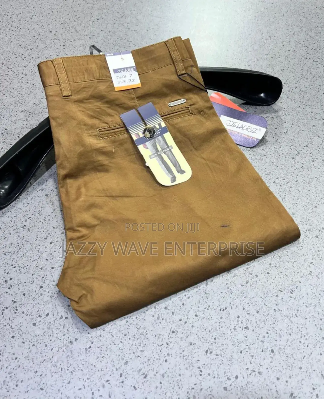 Men Khaki / Trouser