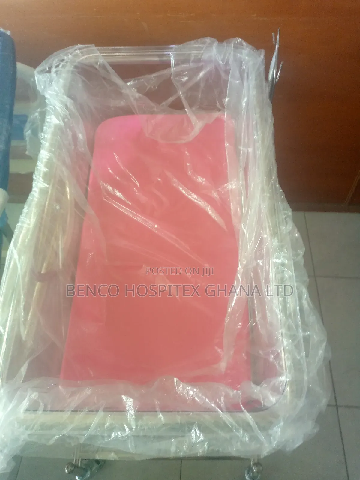 Baby Cot (Pink)