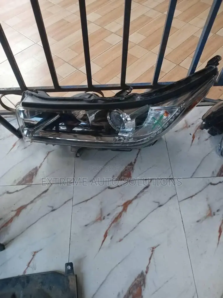 2019 Toyota Highlander Left Lh Driver Headlight Halogen