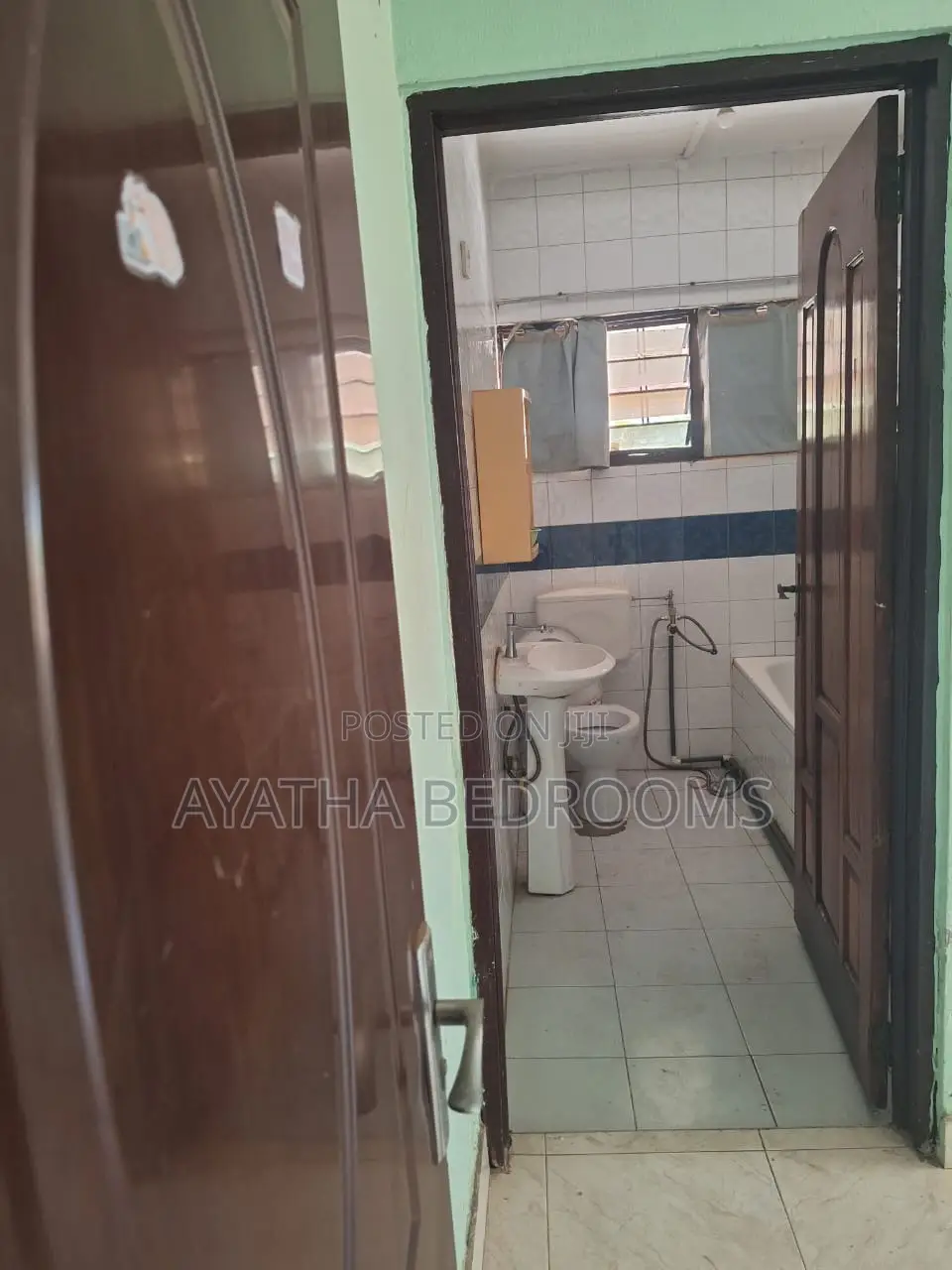 4bdrm Apartment in Ayathar Bedroom, Baatsona Total for rent
