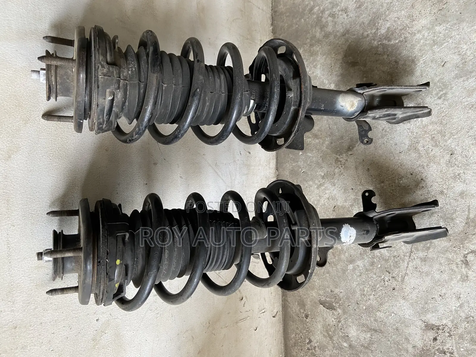 Honda Pilot 2010 Front Shocks