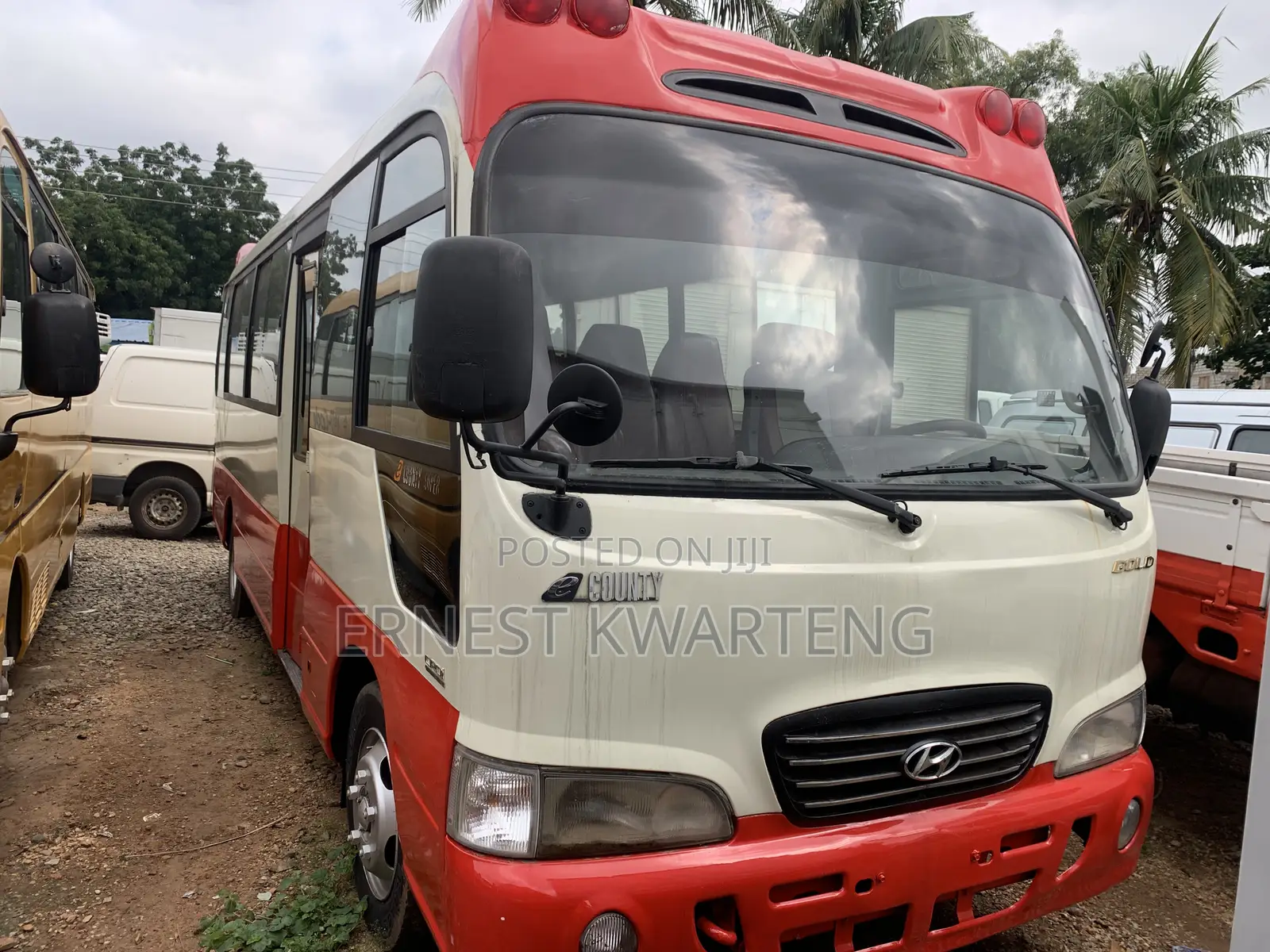 Hyundai County 2007 White