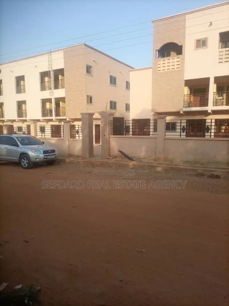 20bdrm Apartment in Amasaman for sale