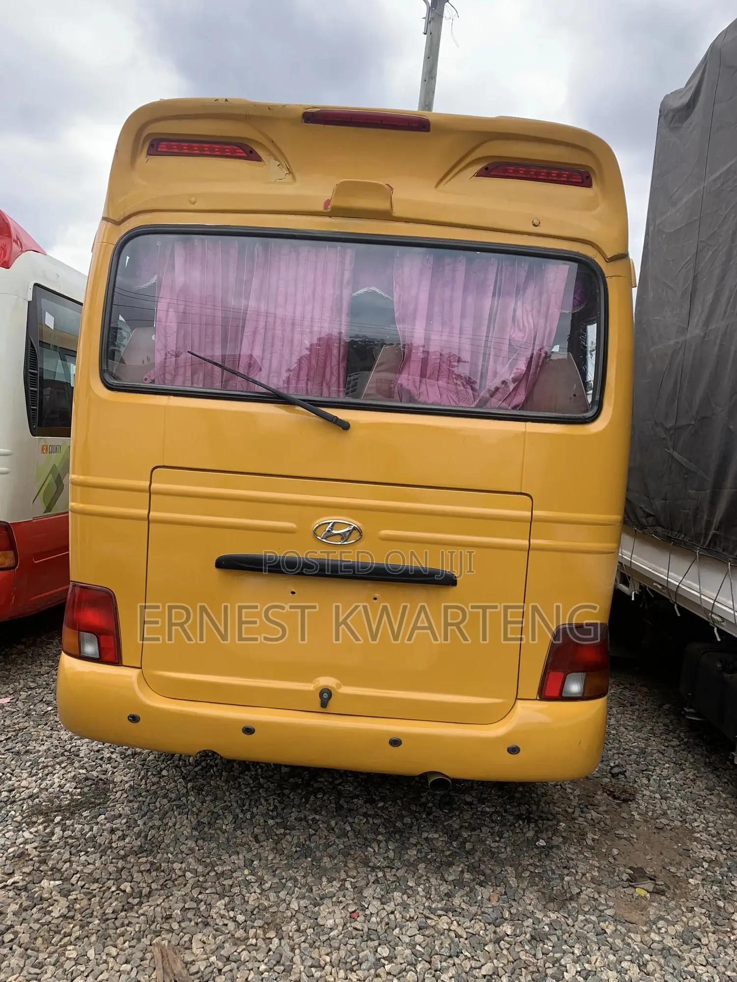 Hyundai County 2007 Yellow