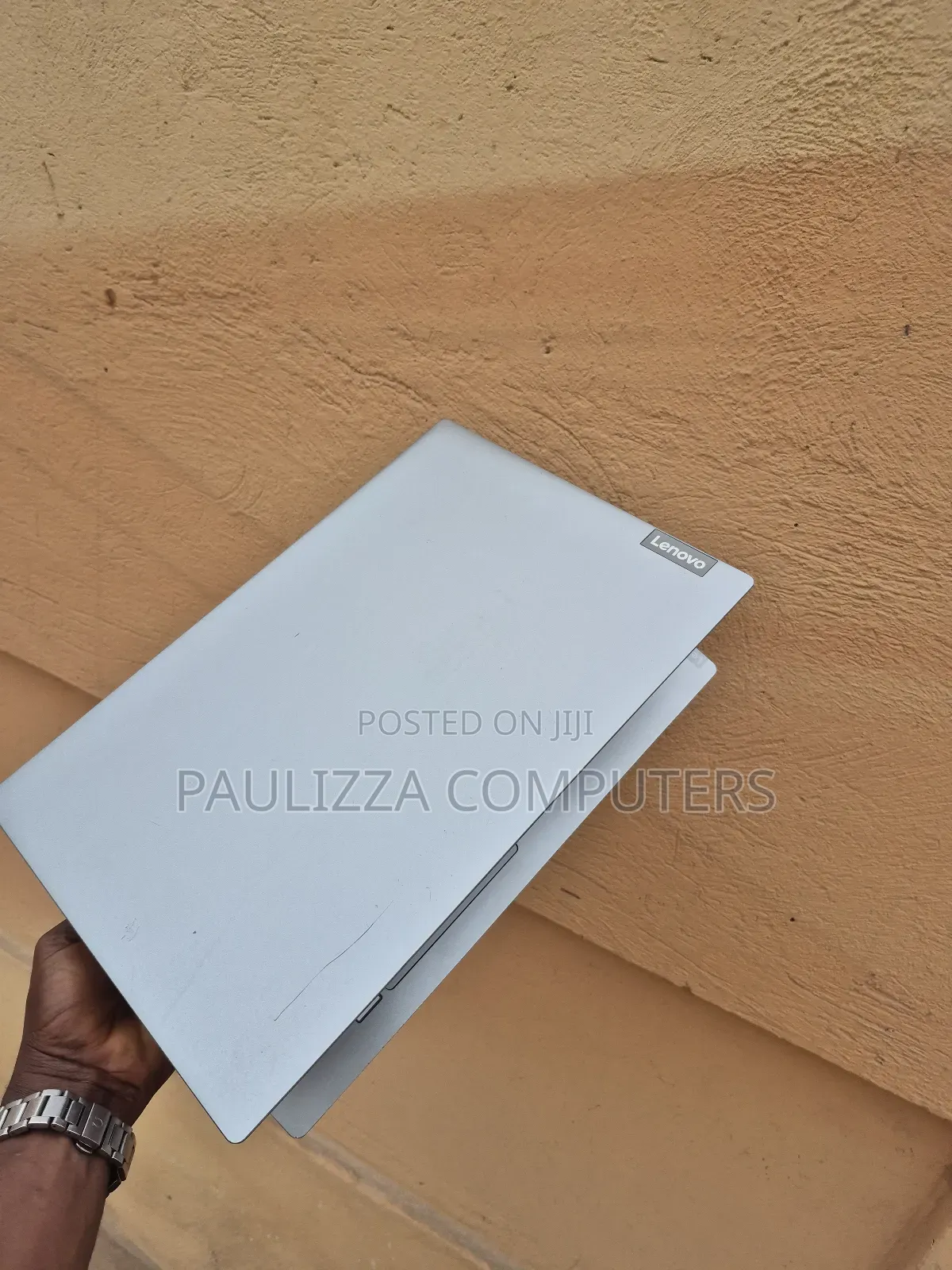 Laptop Lenovo IdeaPad 130 8GB Intel Core i7 HDD+SSD 256GB