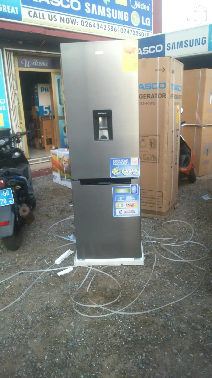 A Cool Nasco 309lbottom Freezer Refrigerator Water Dispenser