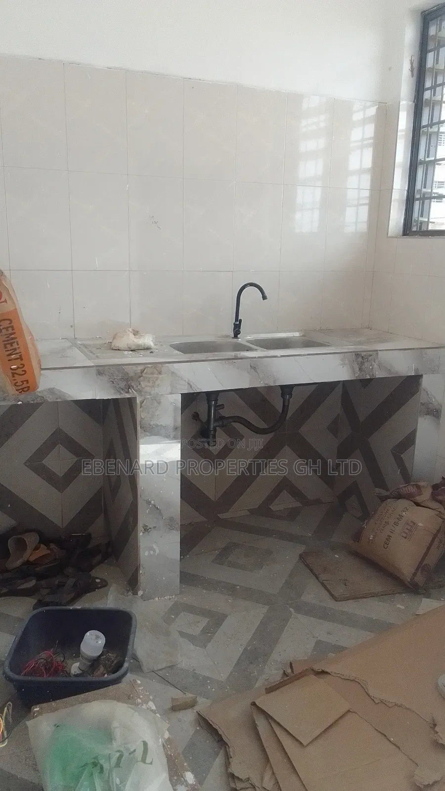1bdrm Apartment in Ebenard Properties, Tema Metropolitan for rent