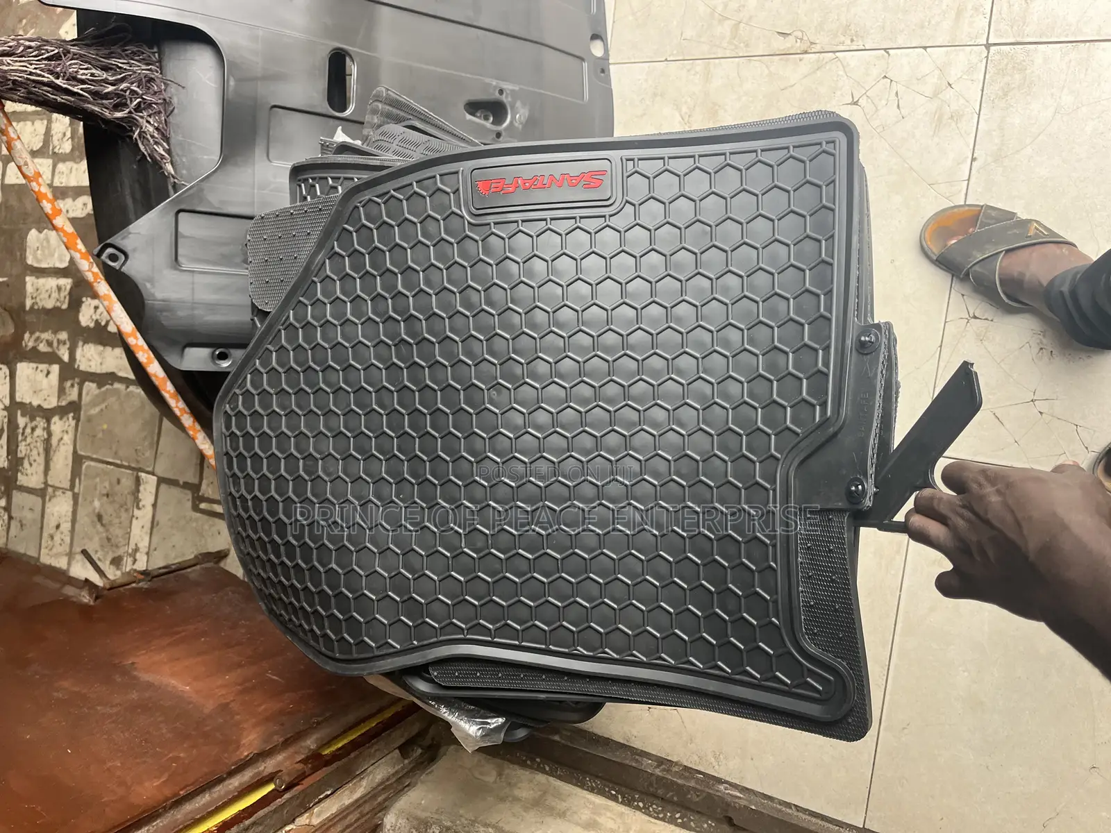 Hyundai Santafe Original Floor Carpet or Mat