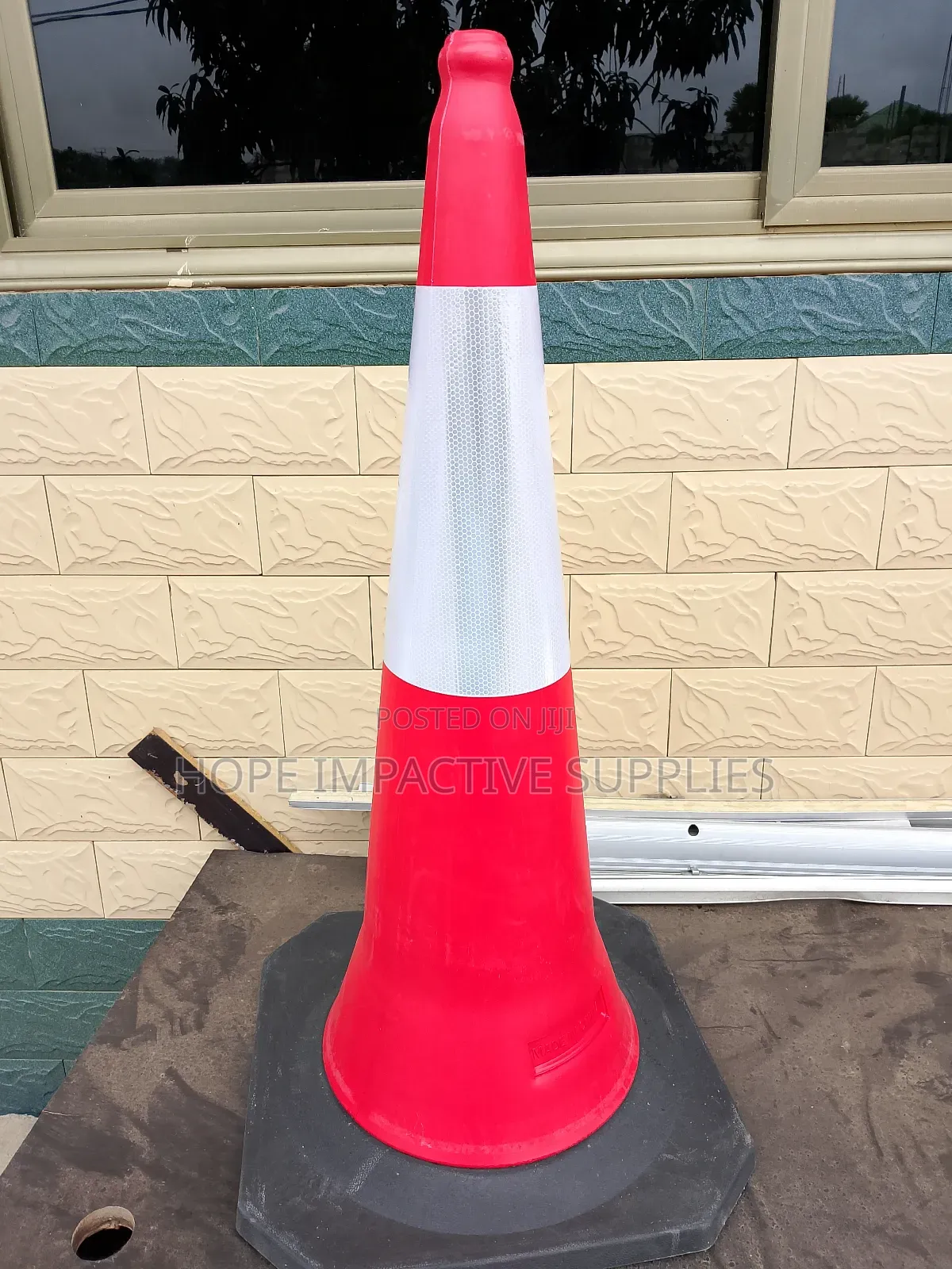 Big Safety Cones - 40" Height(With Heavy Seat).