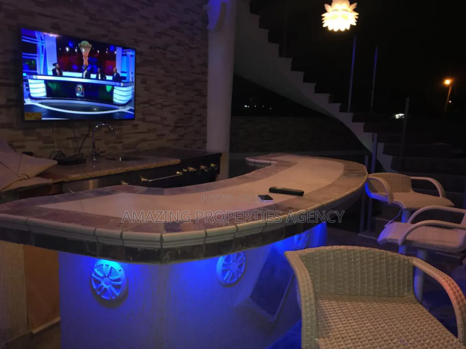 7bdrm House in Adjiringanor, Adjiriganor for sale