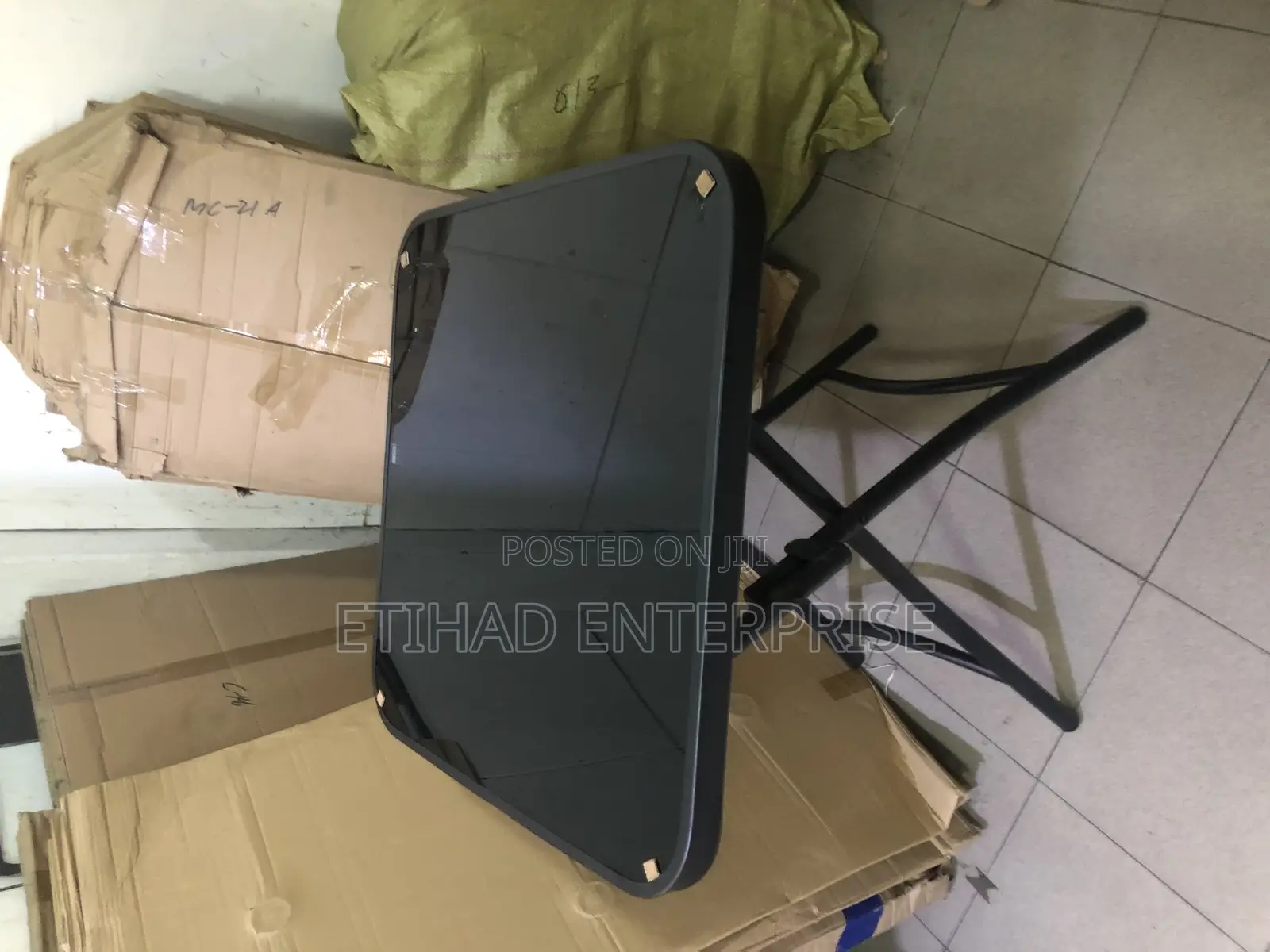 Tempered Glass Table