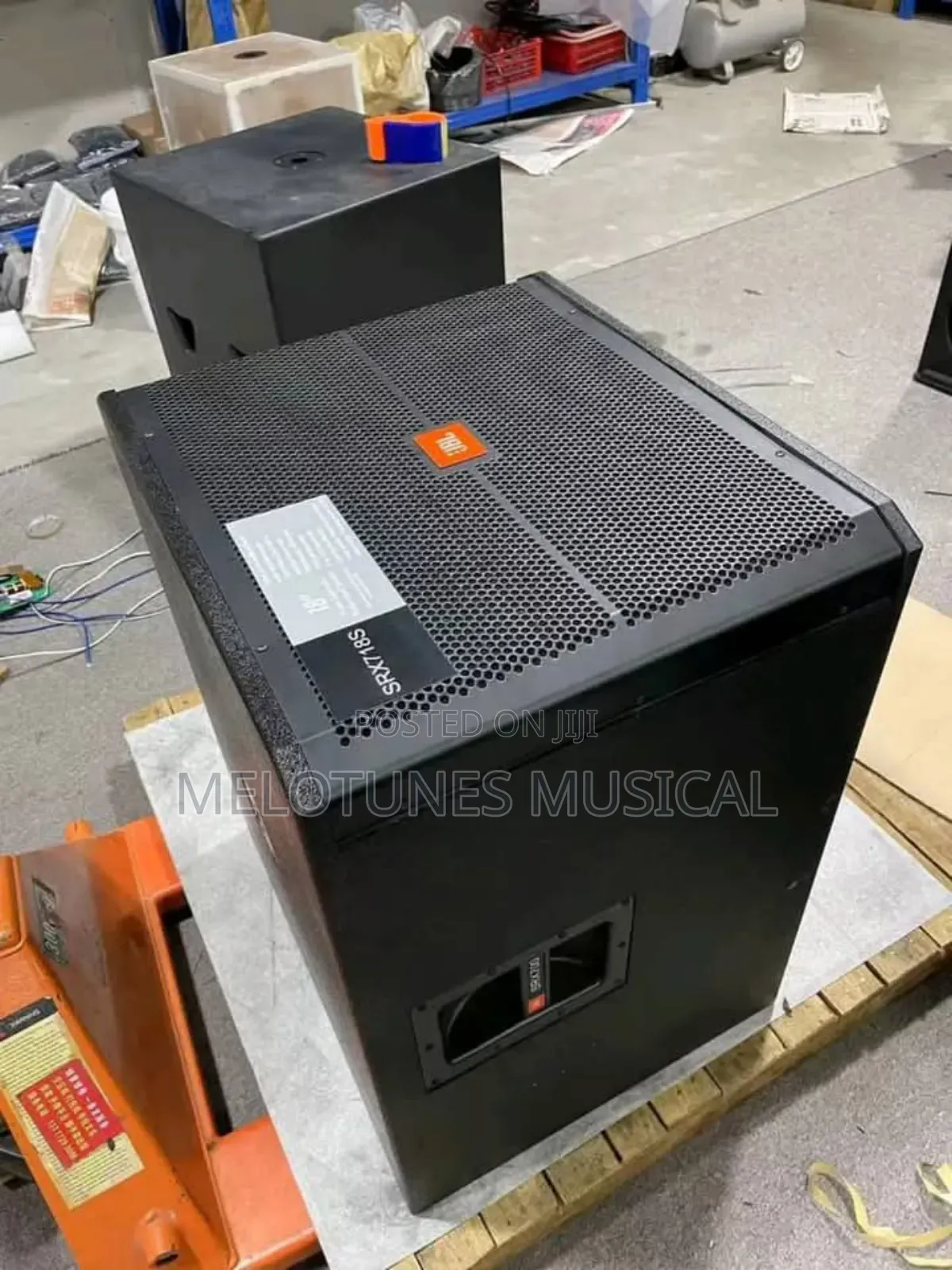 JBL Srx718s 18" Compact High-Power Subwoofer/Bass Speakers