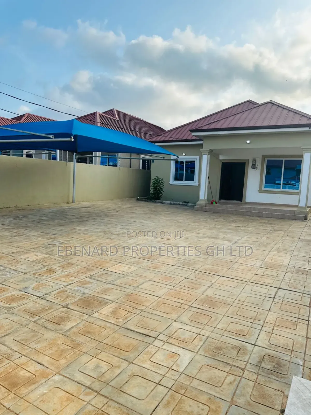 3bdrm House in Ebenard Properties, Tema Metropolitan for rent