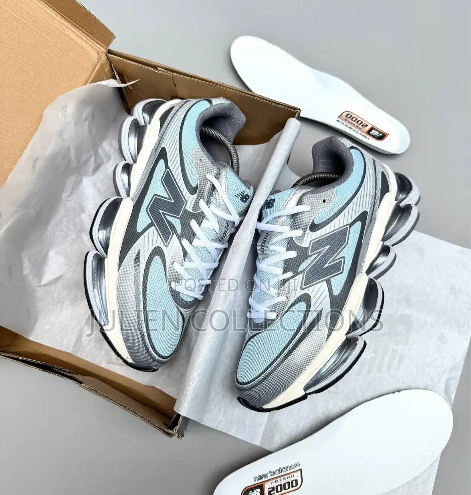 New Balance Nb 2000 Lite Blue and Ash
