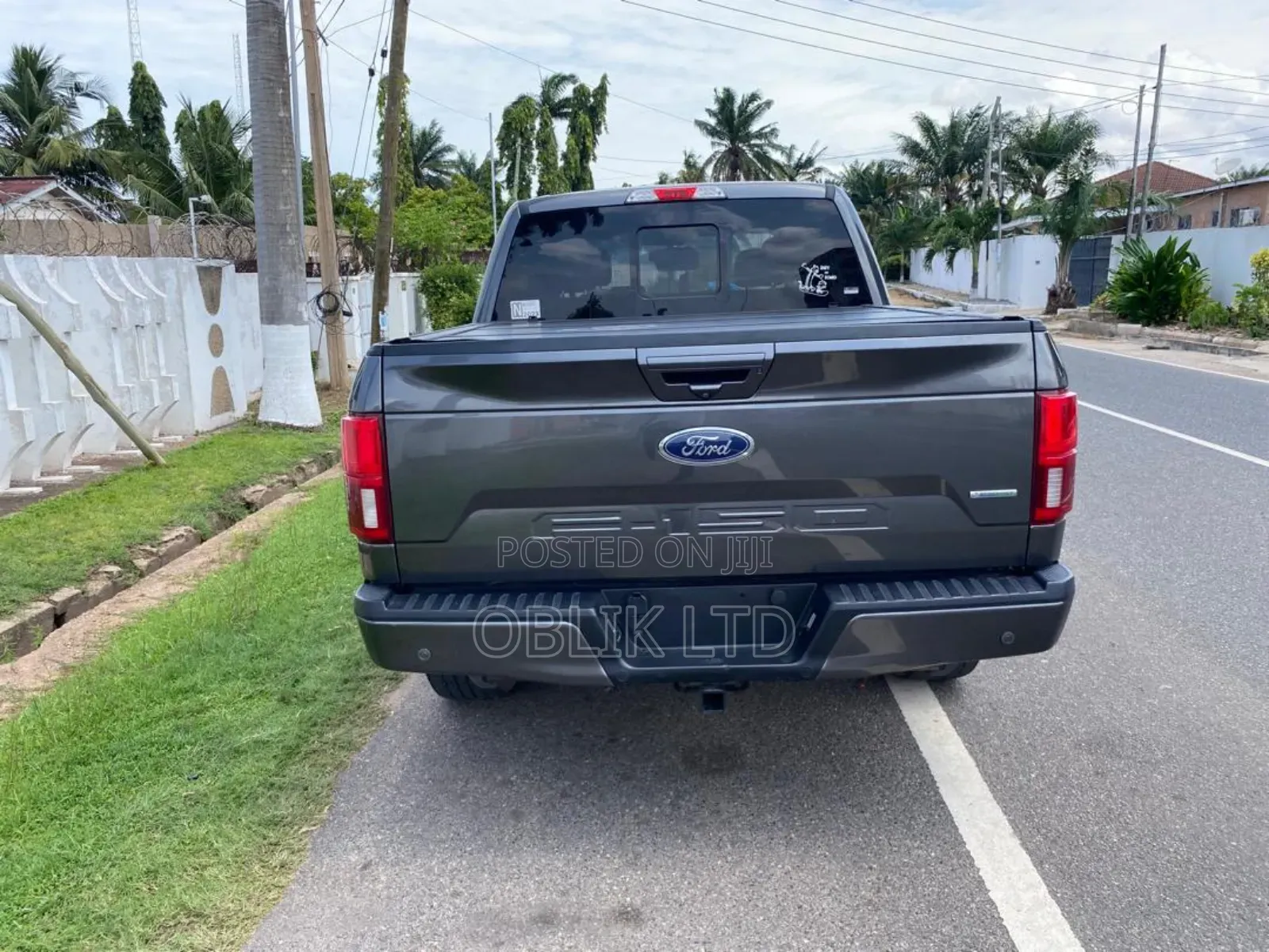 Ford F-150 Limited 4x4 SuperCrew Cab Styleside 5.5 ft. box 145 in. WB
