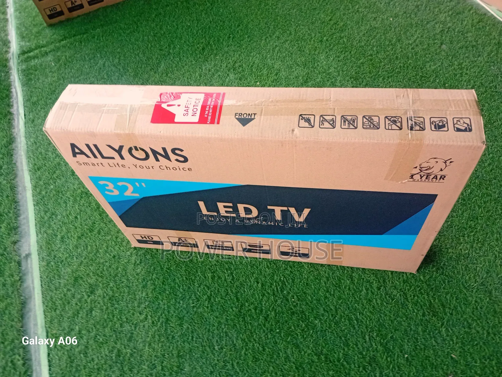 Screen Ailyons 32inches Tv Cool