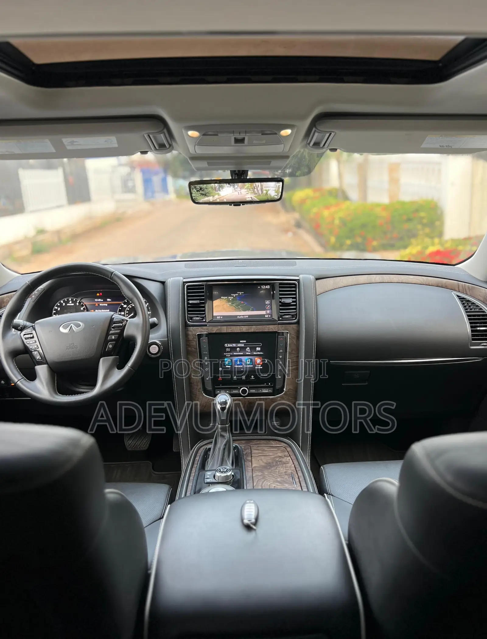 Infiniti QX80 PREMIUM SELECT 2021 Black