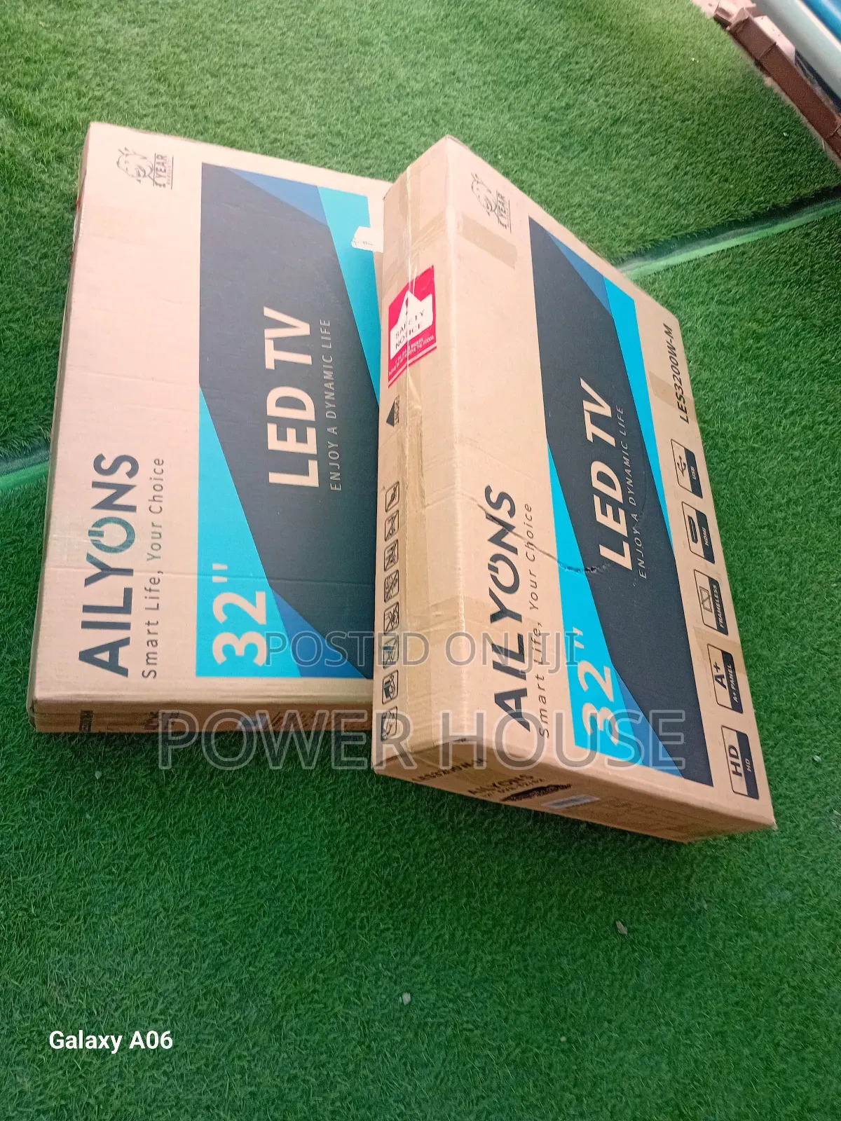 Master Ailyons 32inches Tv Cool