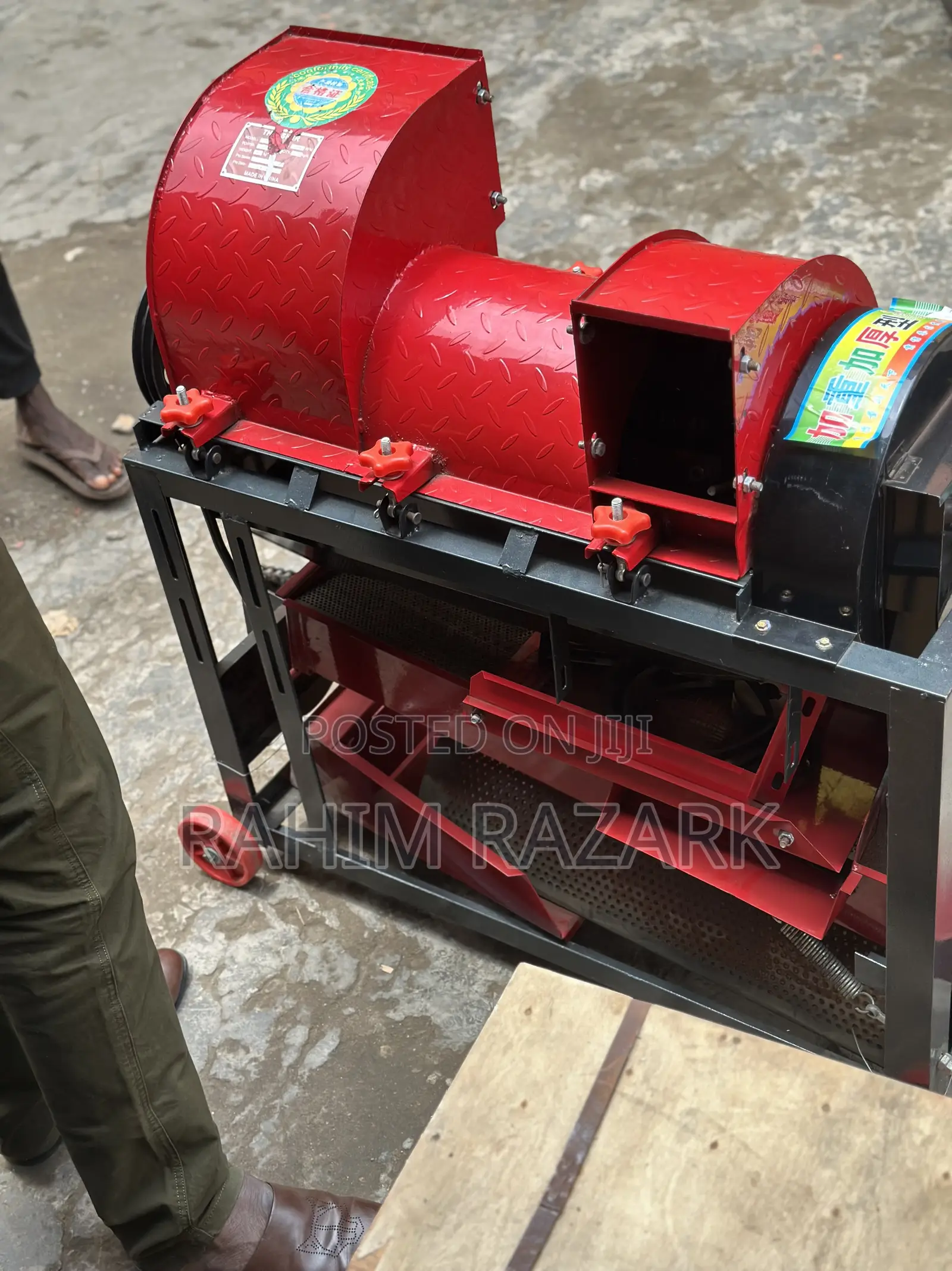 Rice Thresher
