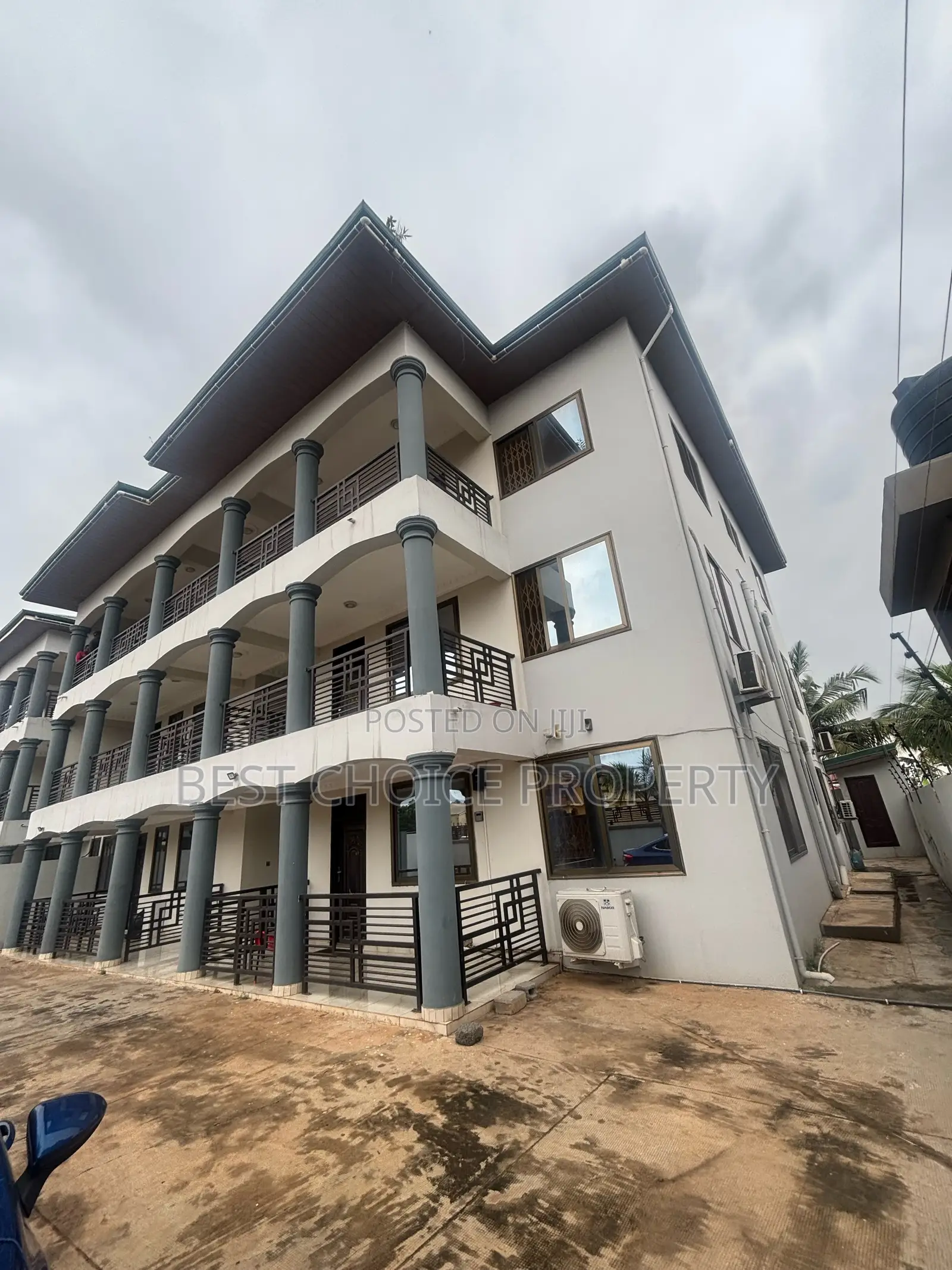 Two Bedroom Apartment for Rent at Ashaley Botwe Starbite
