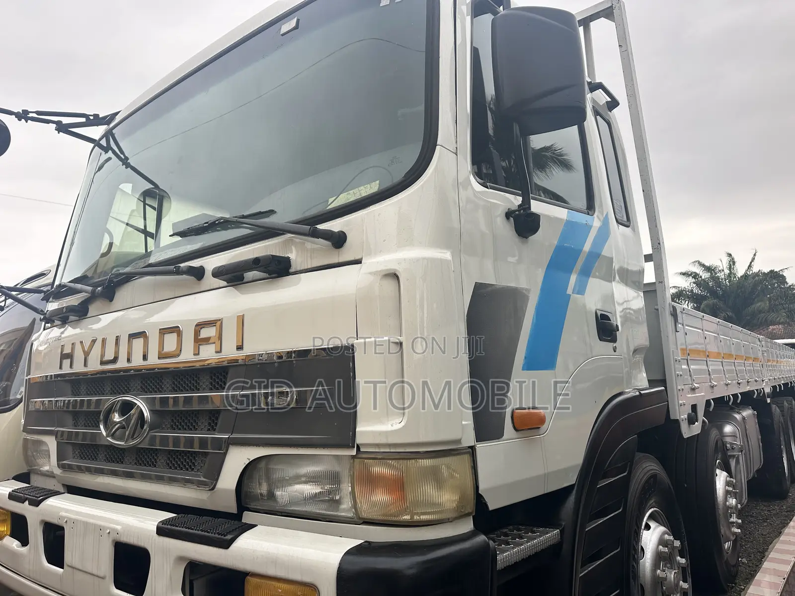 Hyundai Mighty 25 Ton