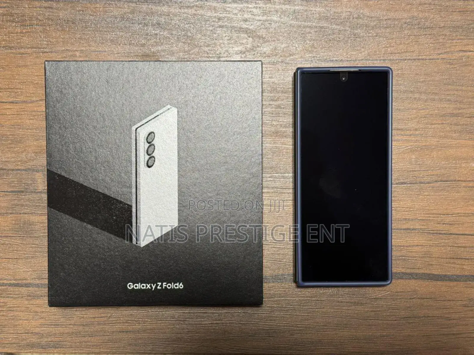 New Samsung Galaxy Z Fold6 256 GB Gold