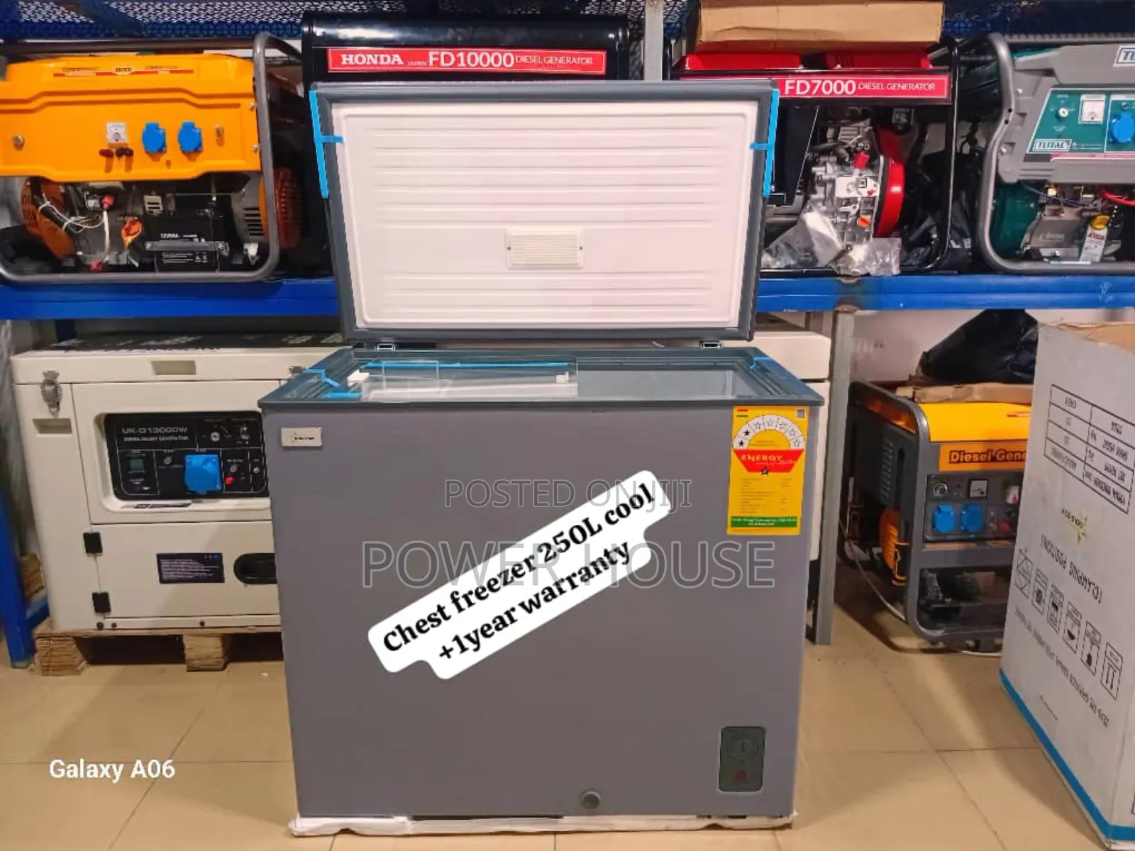 Deep Freeze Deluxe Goldstar 250l Chest Freezer Cool