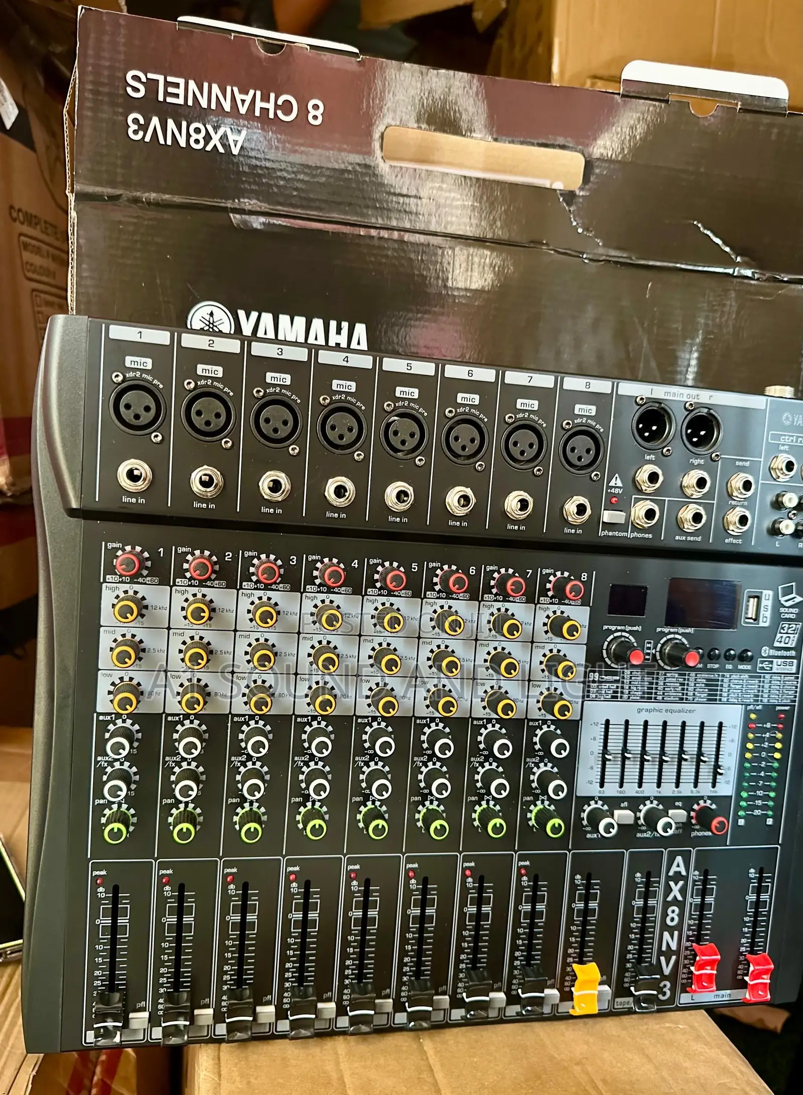 Yamaha Ax8nv3 8channel Recording Mixer