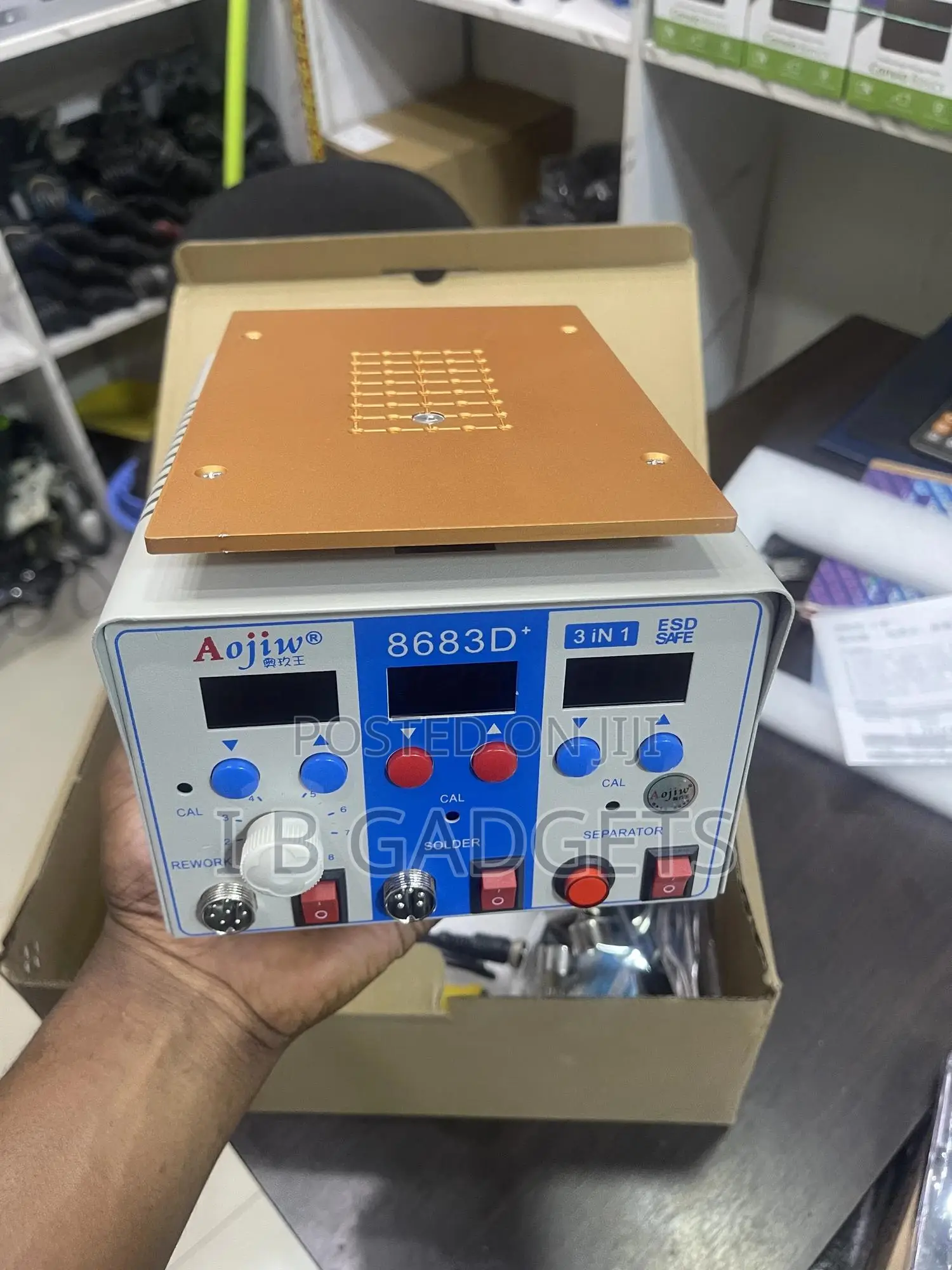 Aojiw 8683d+ 3 SMD
