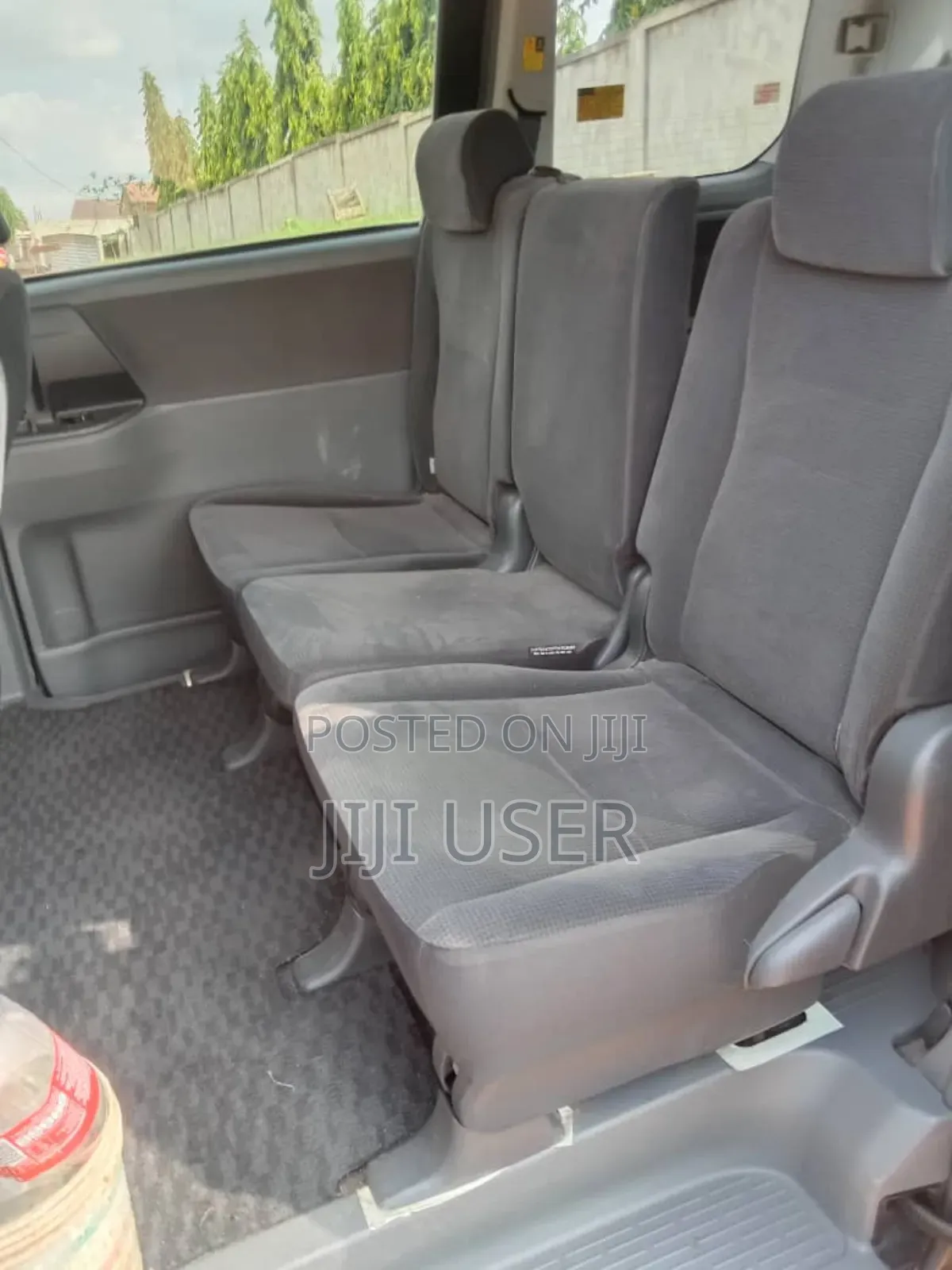 Toyota Voxy 2010 Black