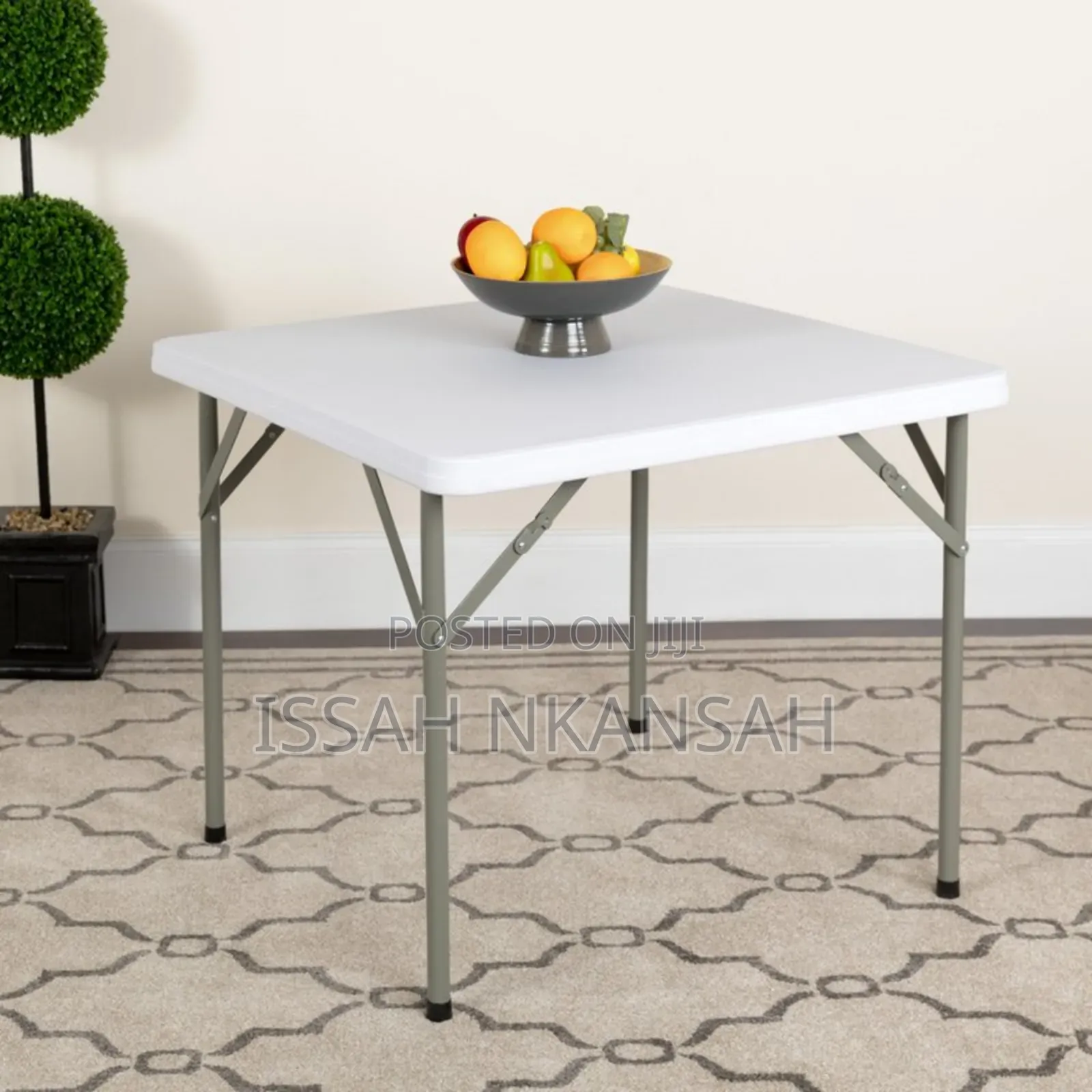 Plainsity 34 Square Foldable Table