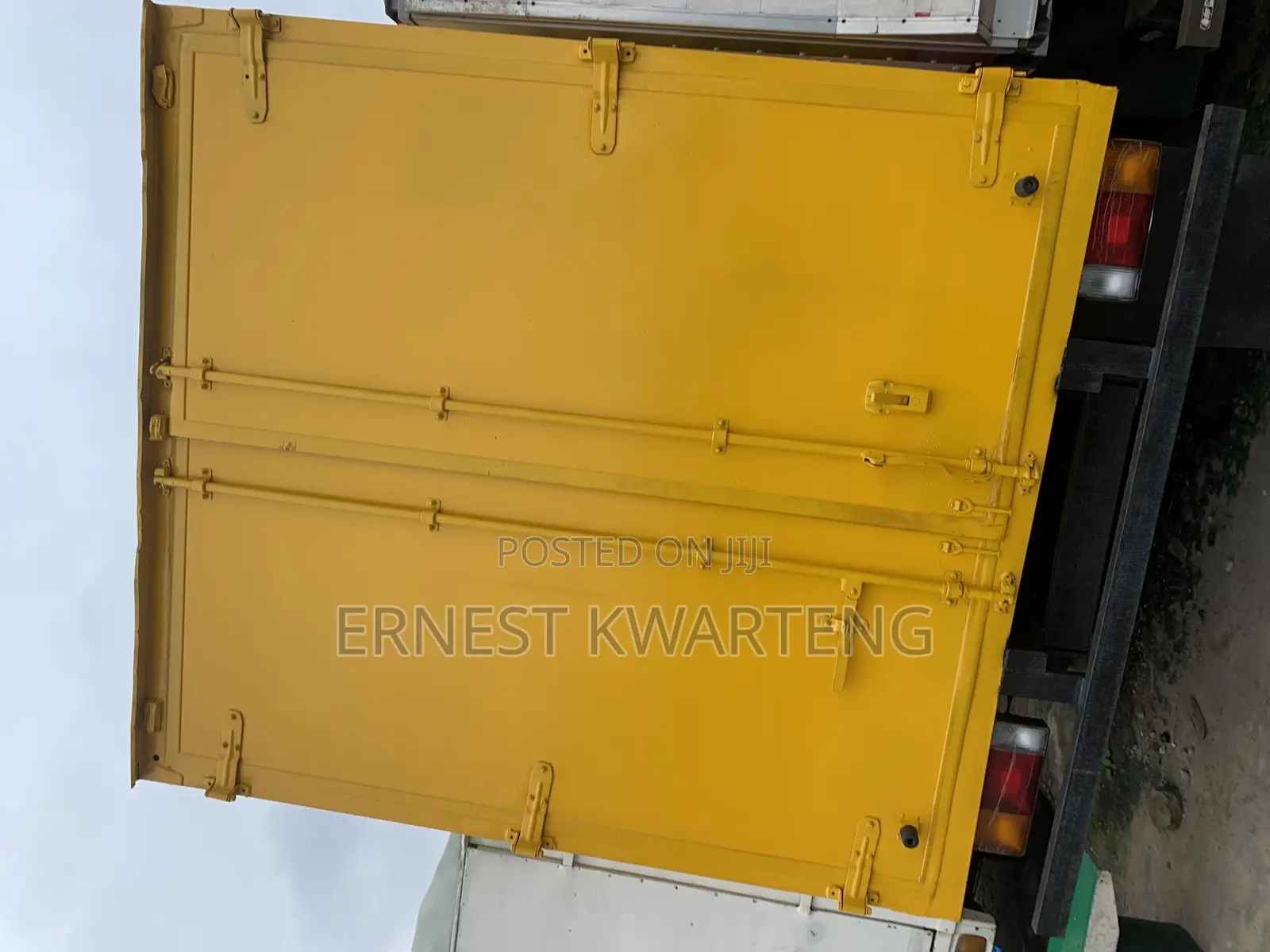 Container Truck