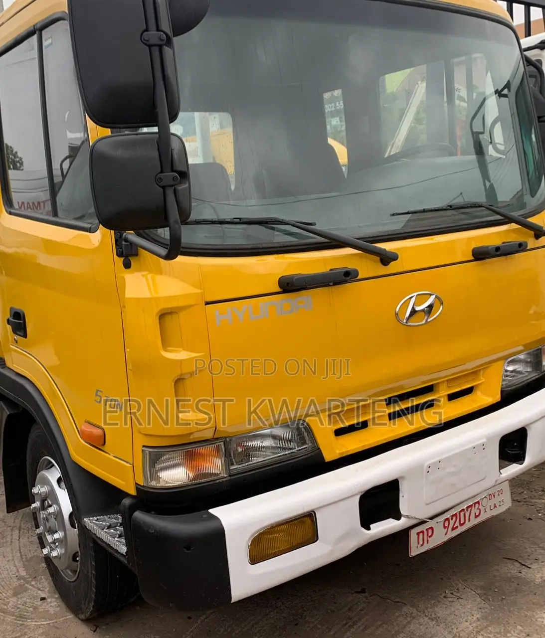 Container Truck
