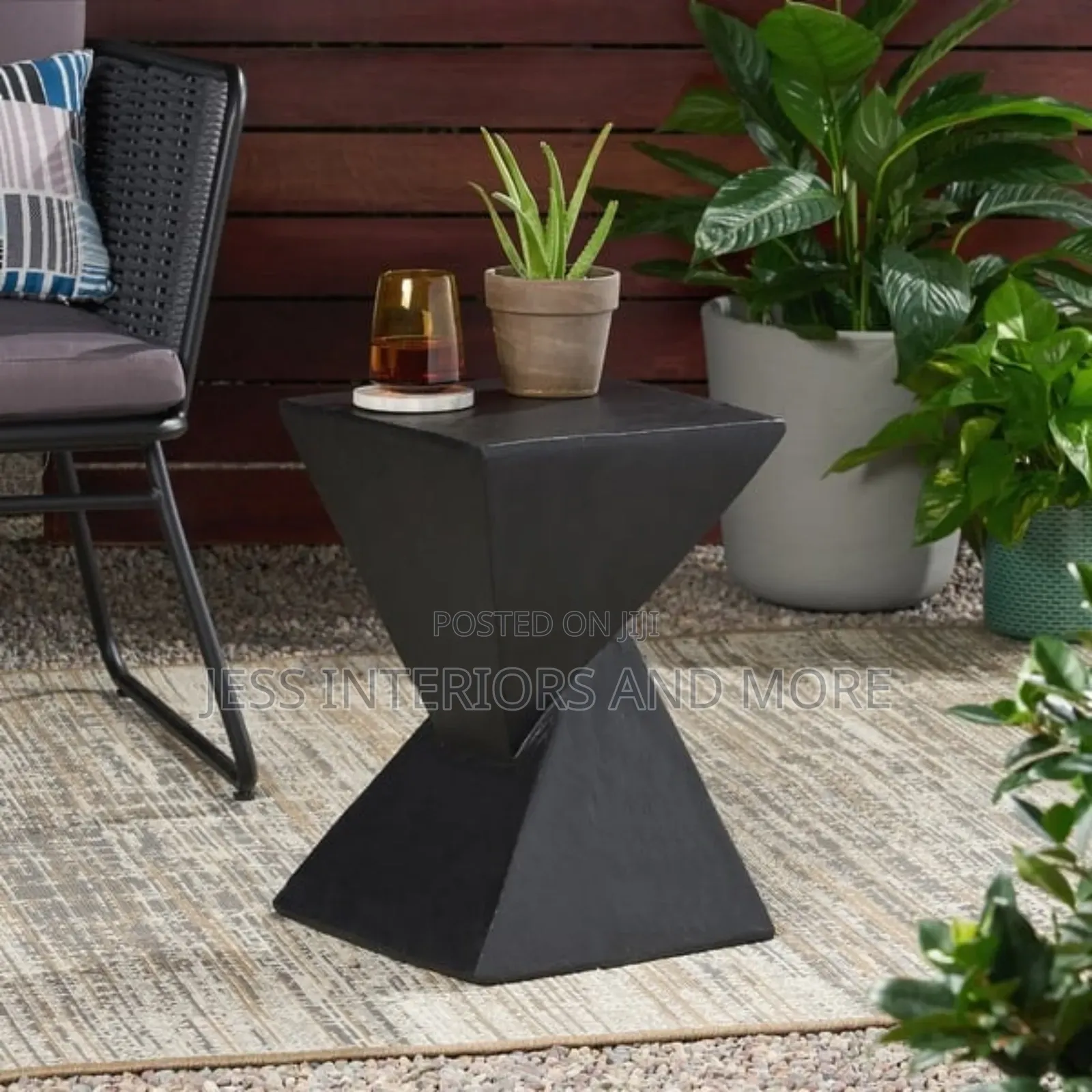 Side Table (Giza)