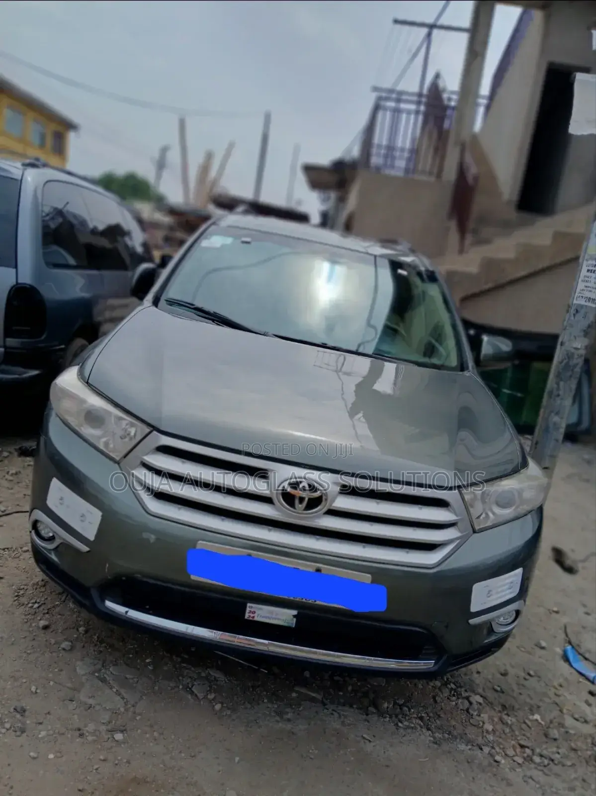 2010 Toyota Highlander Windscreen Available