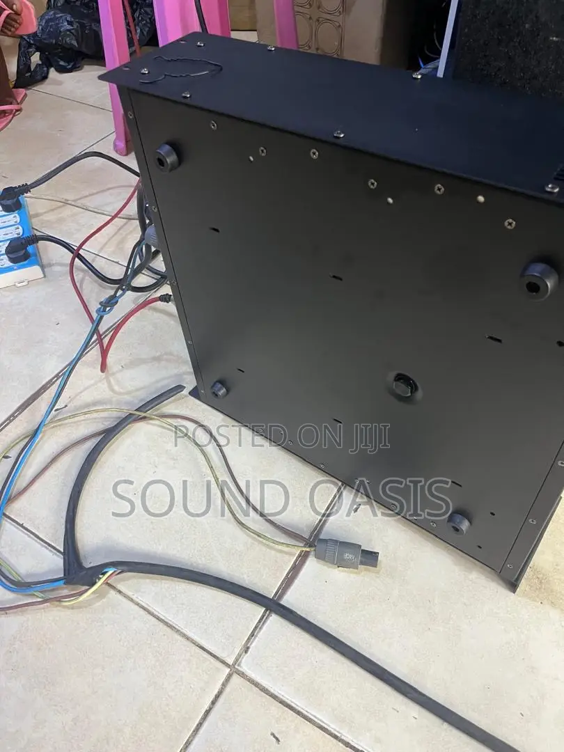 Crest Audio Ca20 Bass and Array Amplifier