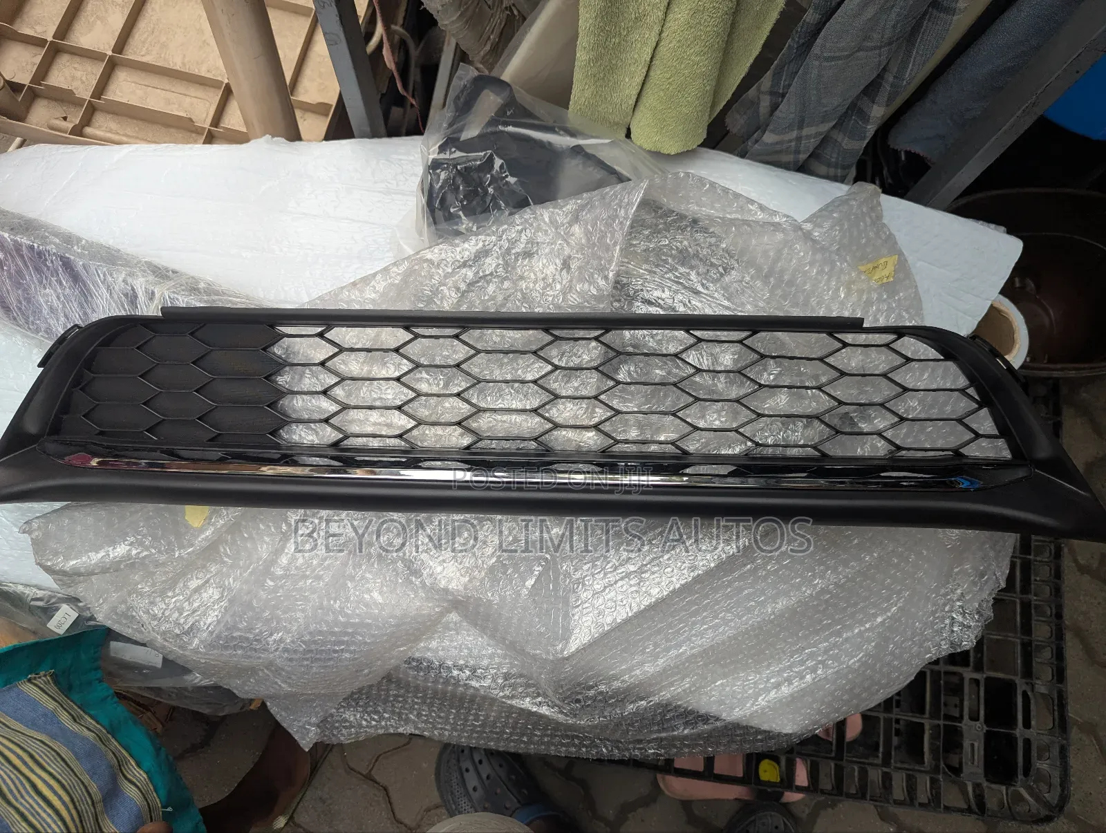 Honda Accord 2016,2017 Bumper Grille/ Down Shell