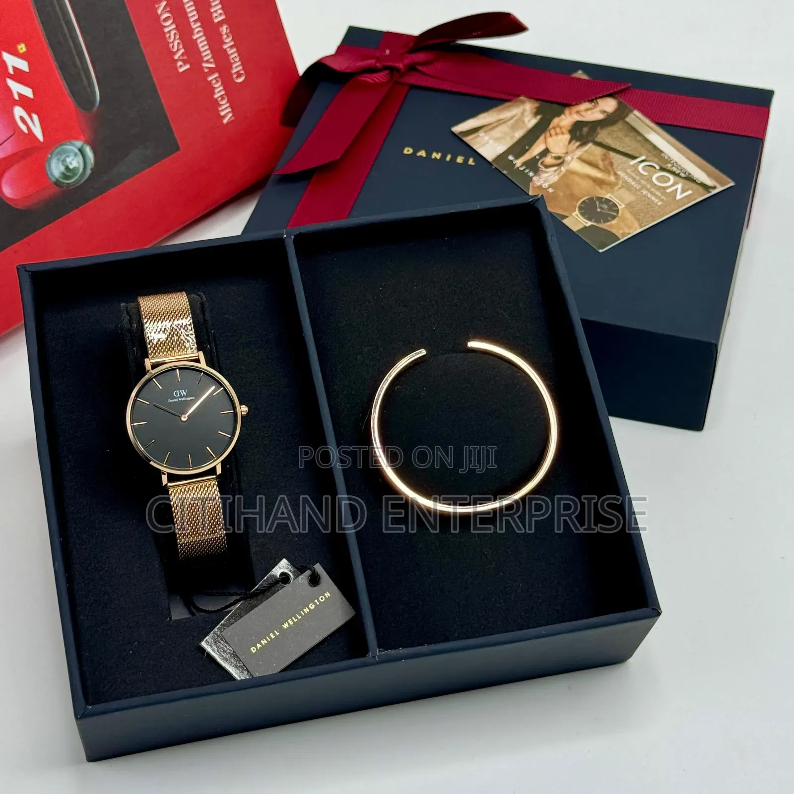 Daniel Wellington Ladies - Classy Lady Appearance